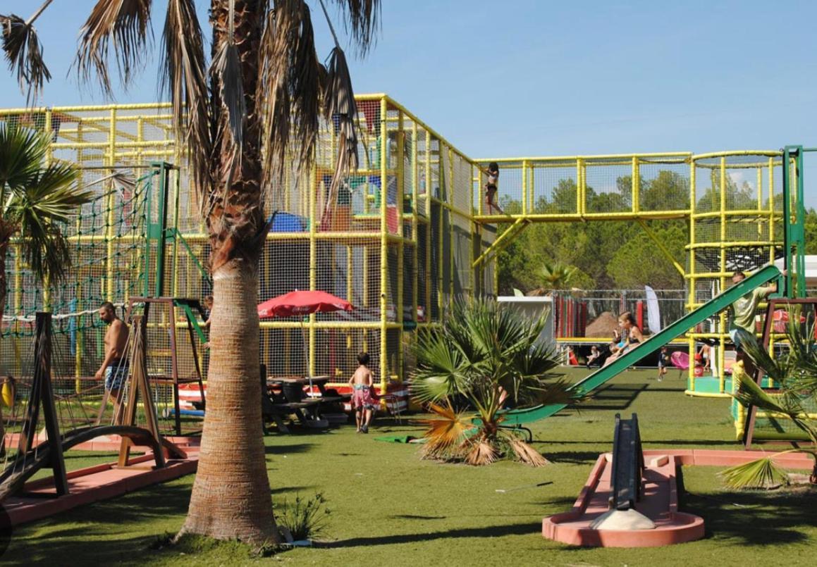 Camping Oasis Village Пюже-сюр-Аржан Экстерьер фото