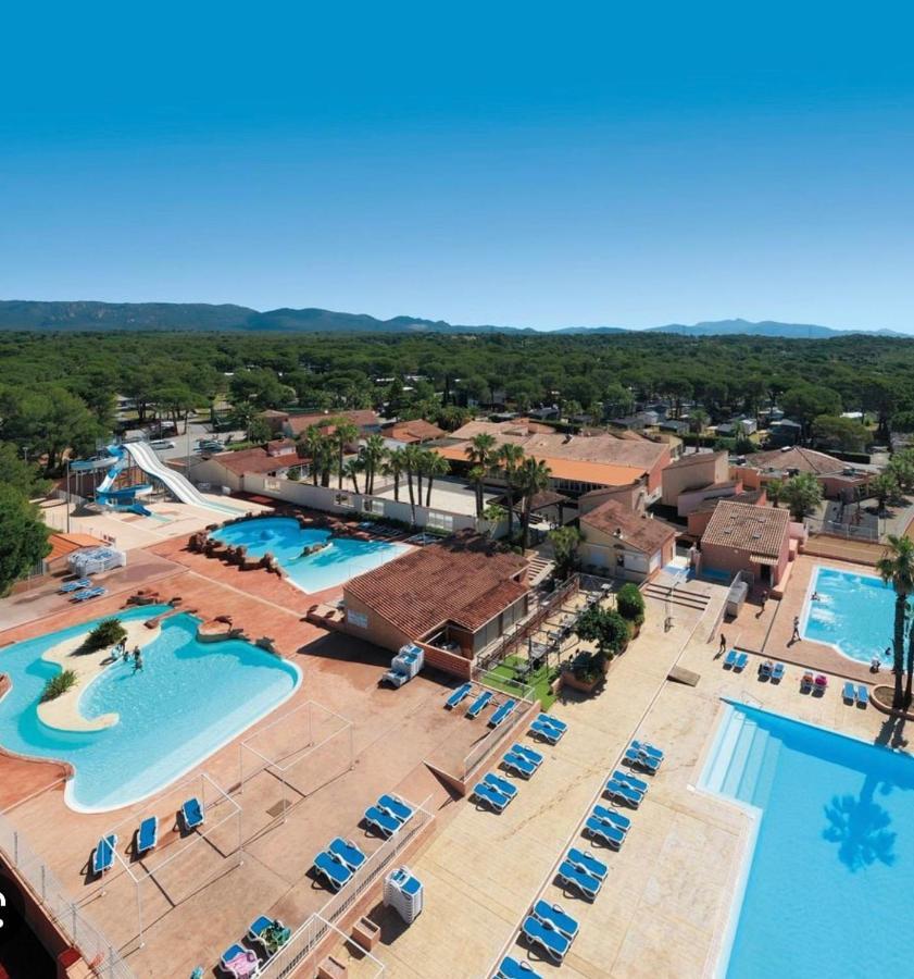 Camping Oasis Village Пюже-сюр-Аржан Экстерьер фото